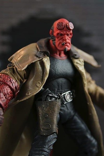 Фігурка Хеллбой - Hellboy, The Golden Army, Mezco HB Series 2 - фото