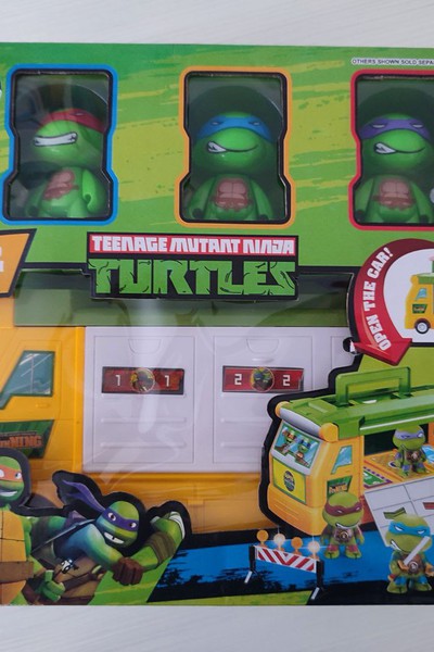 Ігровий набір Черепашки ніндзя з автобусом-будиночком - фото